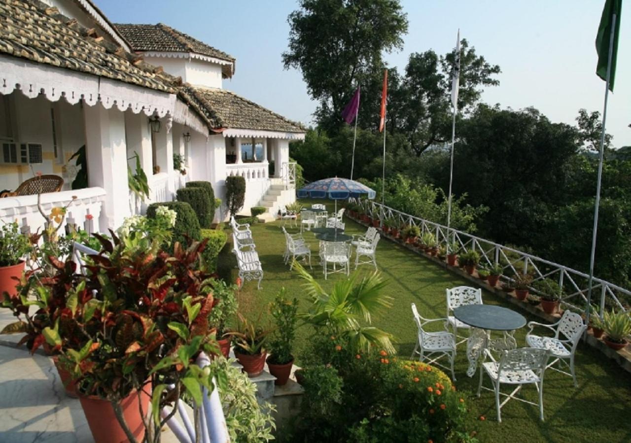 Mpt Rock End Manor, Pachmarhi Hotel Exterior foto
